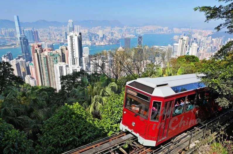 The Peak Tram ascending