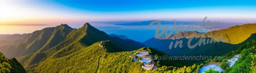 뎬츠 호수가 내려다보이는 서산의 전경.